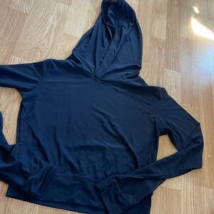 Born primitive long sleeve mesh hooded crop navy color